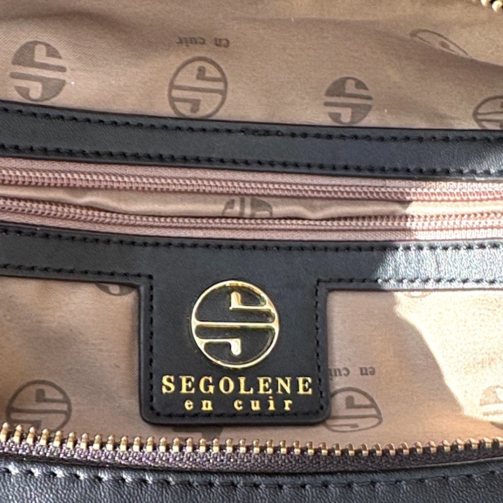 Catherine Malandrino Segolene en cuir Black Leather Hobo Bag with Tassel - Picture 4 of 8